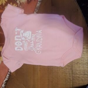 🐻   Babi Essential Onesie size 6 months